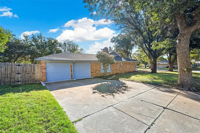 $1,995 | 7101 Ellis Road, Fort Worth, TX 76112