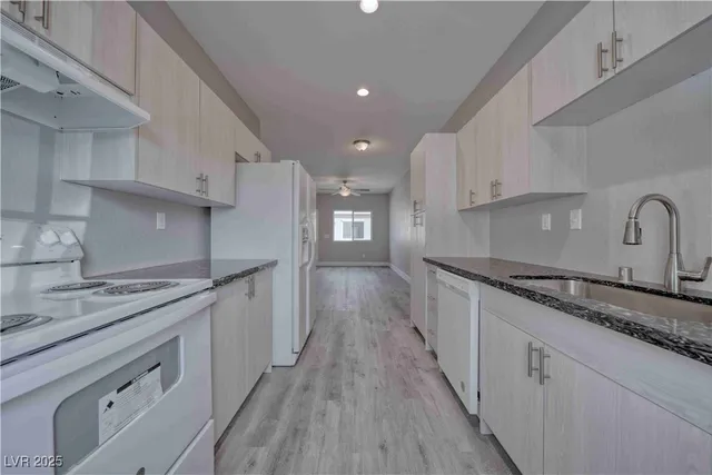 $890,000 | 610 San Lorenzo Street, Pahrump, NV 89048