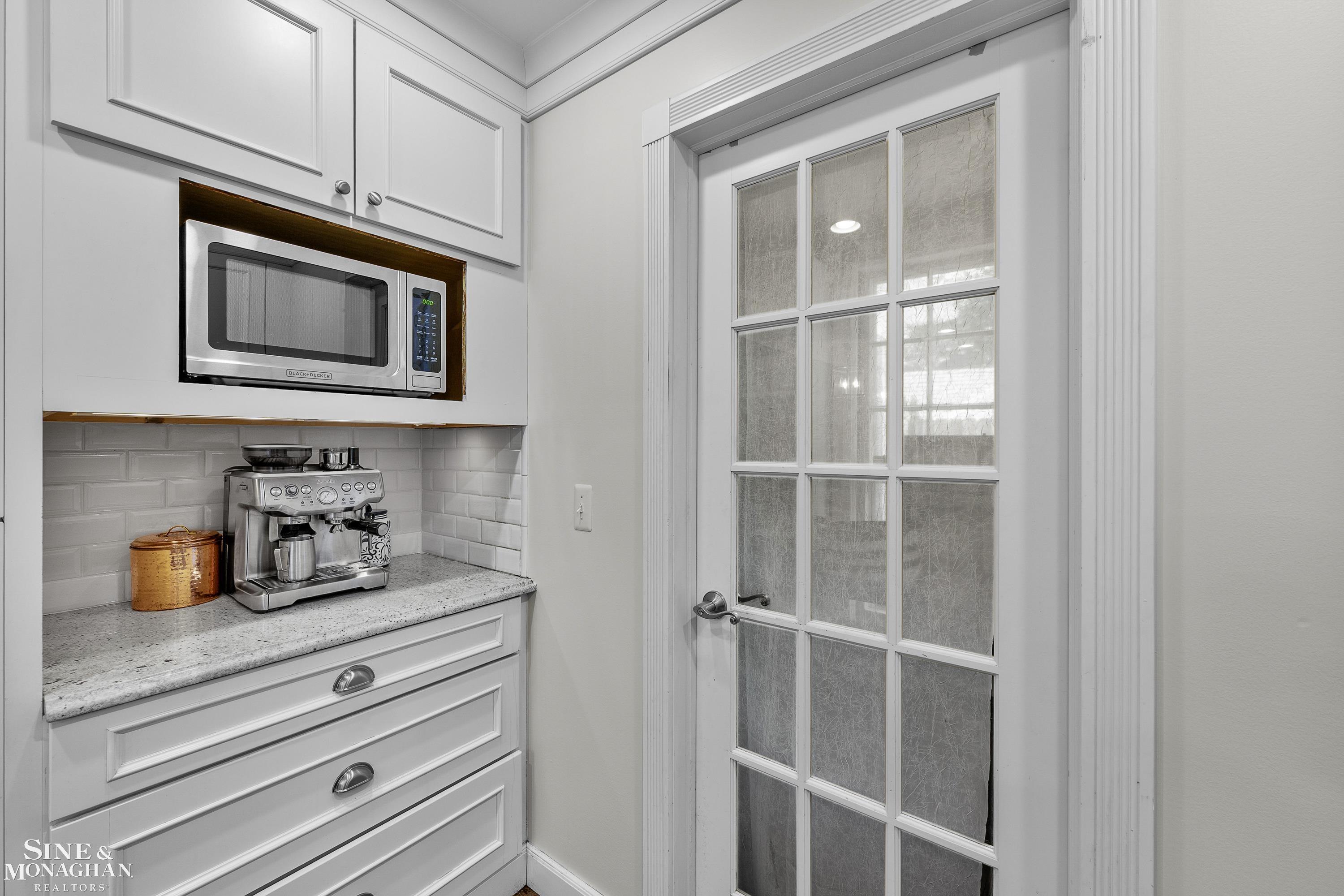 93 Merriweather Road Grosse Pointe, MI 48236 - Photo 29 of 75