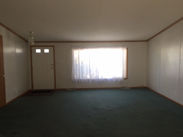 15 Seneca Street Rochester, NH 03867 - Photo 14 of 29