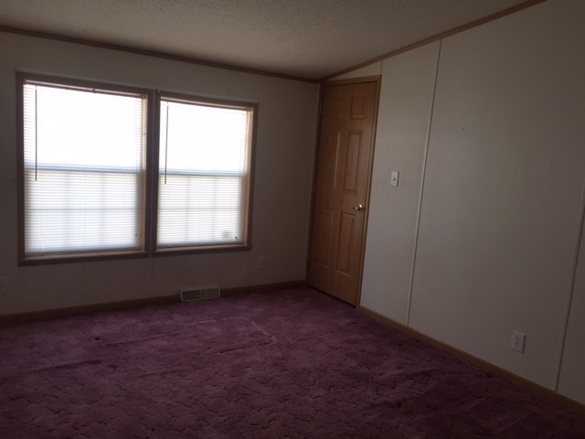 15 Seneca Street Rochester, NH 03867 - Photo 23 of 29
