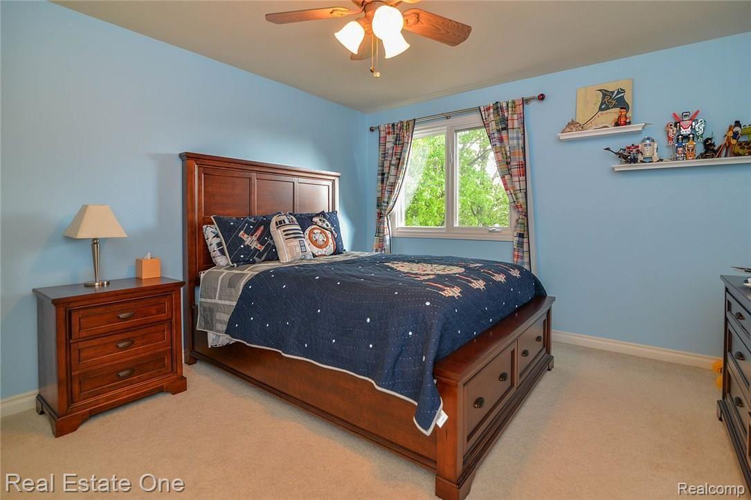 6019 Nottingham Point Brighton, MI 48116 - Photo 34 of 85 35_37.jpg
