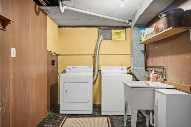 $325,000 | 125 Cameo Lane, Madison, WI 53714