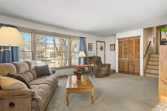 $325,000 | 125 Cameo Lane, Madison, WI 53714