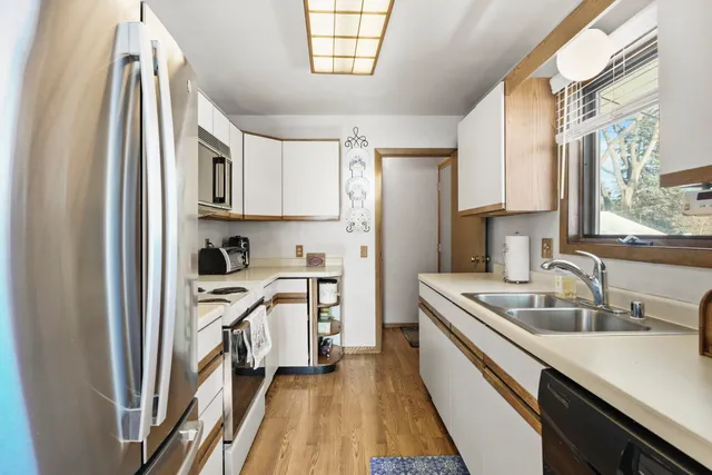 $325,000 | 125 Cameo Lane, Madison, WI 53714