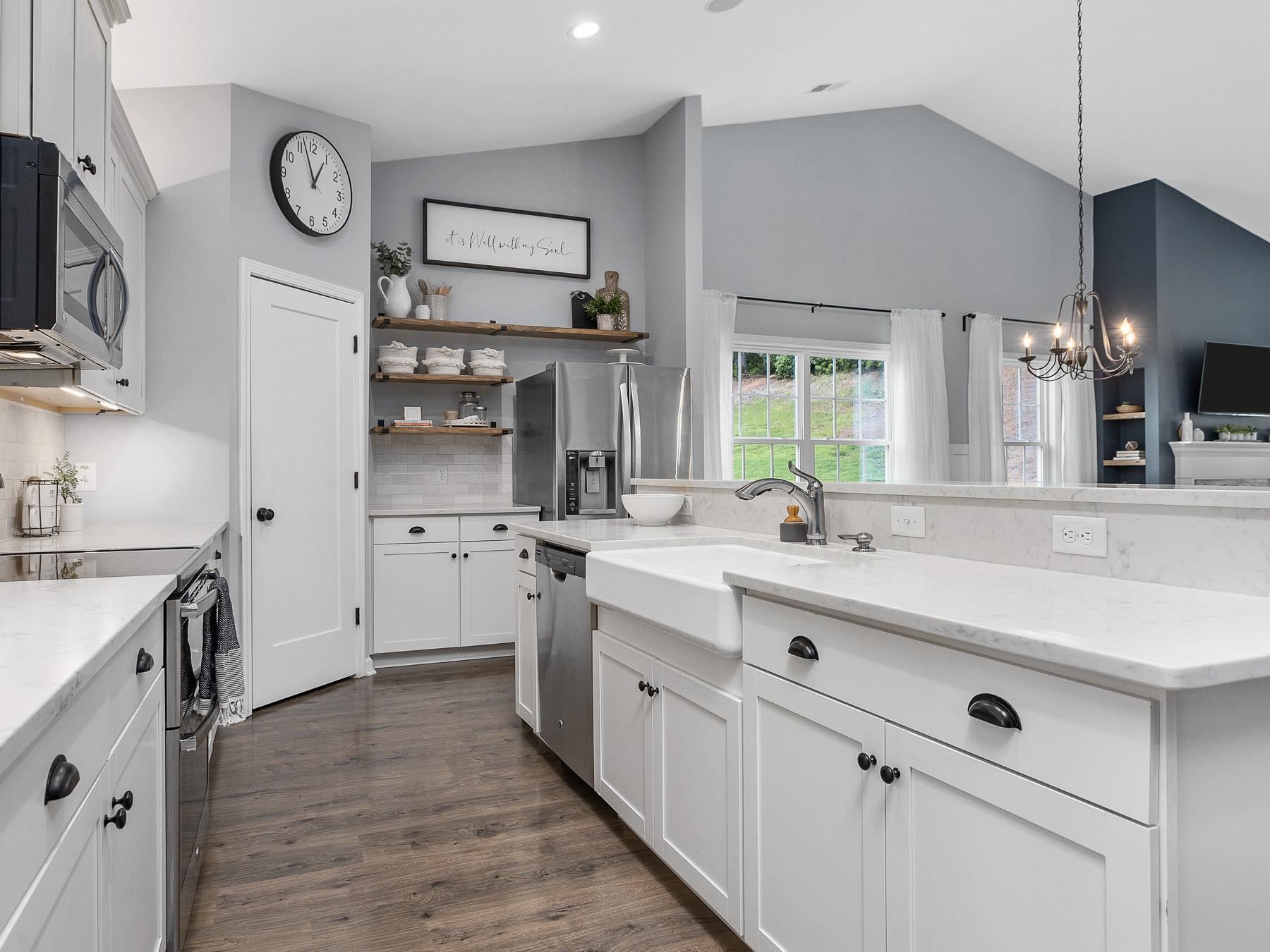 381 Kelly Farm Road Moore, SC 29369 - Photo 8 of 32