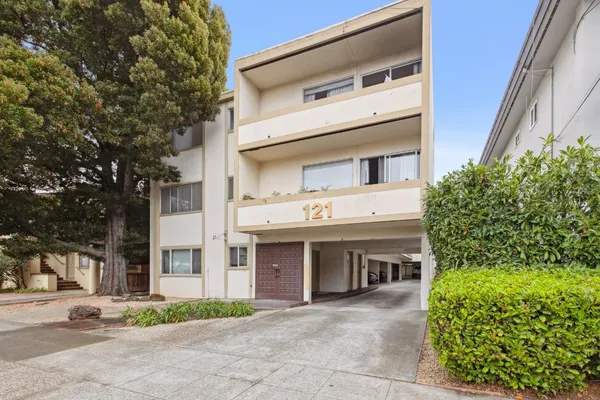 $4,950,000 | 121 Lorton Avenue, Burlingame, CA 94010