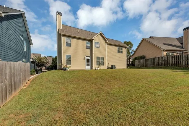 $2,500 | 88 Camden Village Drive, Newnan, GA 30265