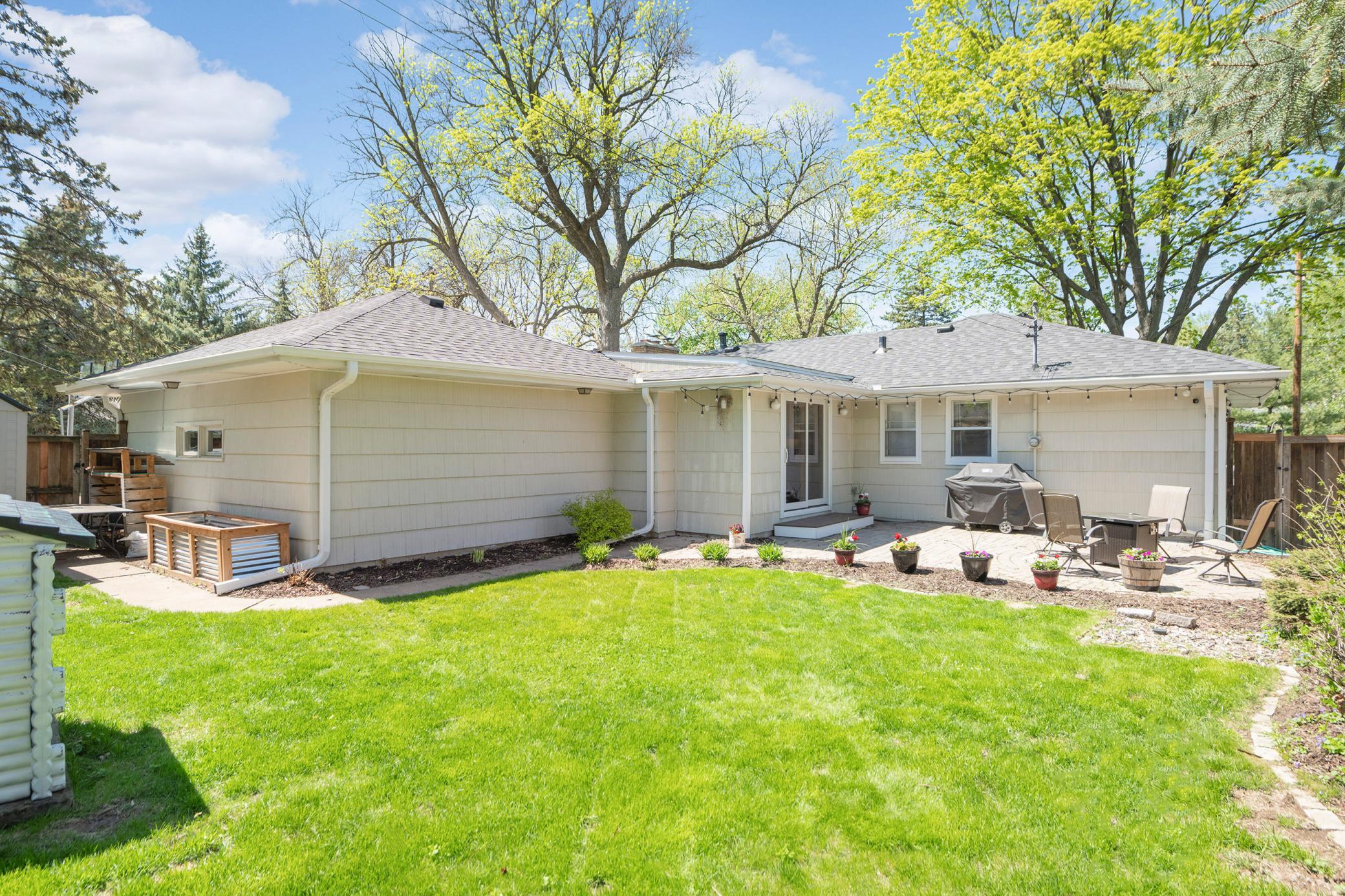 5129 Valley View Road Edina, MN 55436 - Photo 23 of 24