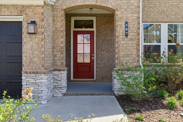 $2,890 | 507 Stinson Court, White House, TN 37188