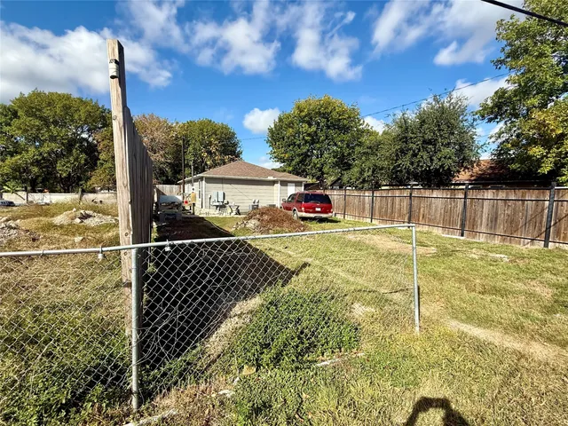 $1,500,000 | 15322 Paul Road, Sugar Land, TX 77498