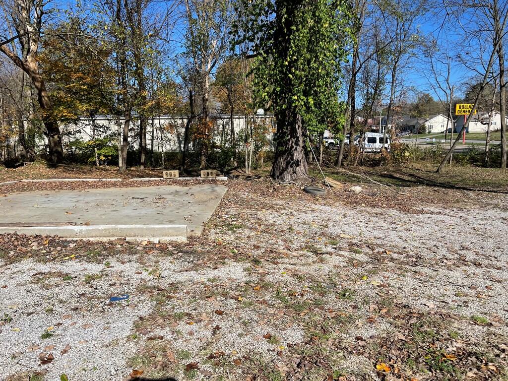 7385 Hanson Road, Unit 73857395 Hanson, KY 42413 - Photo 9 of 11 IMG_3800
