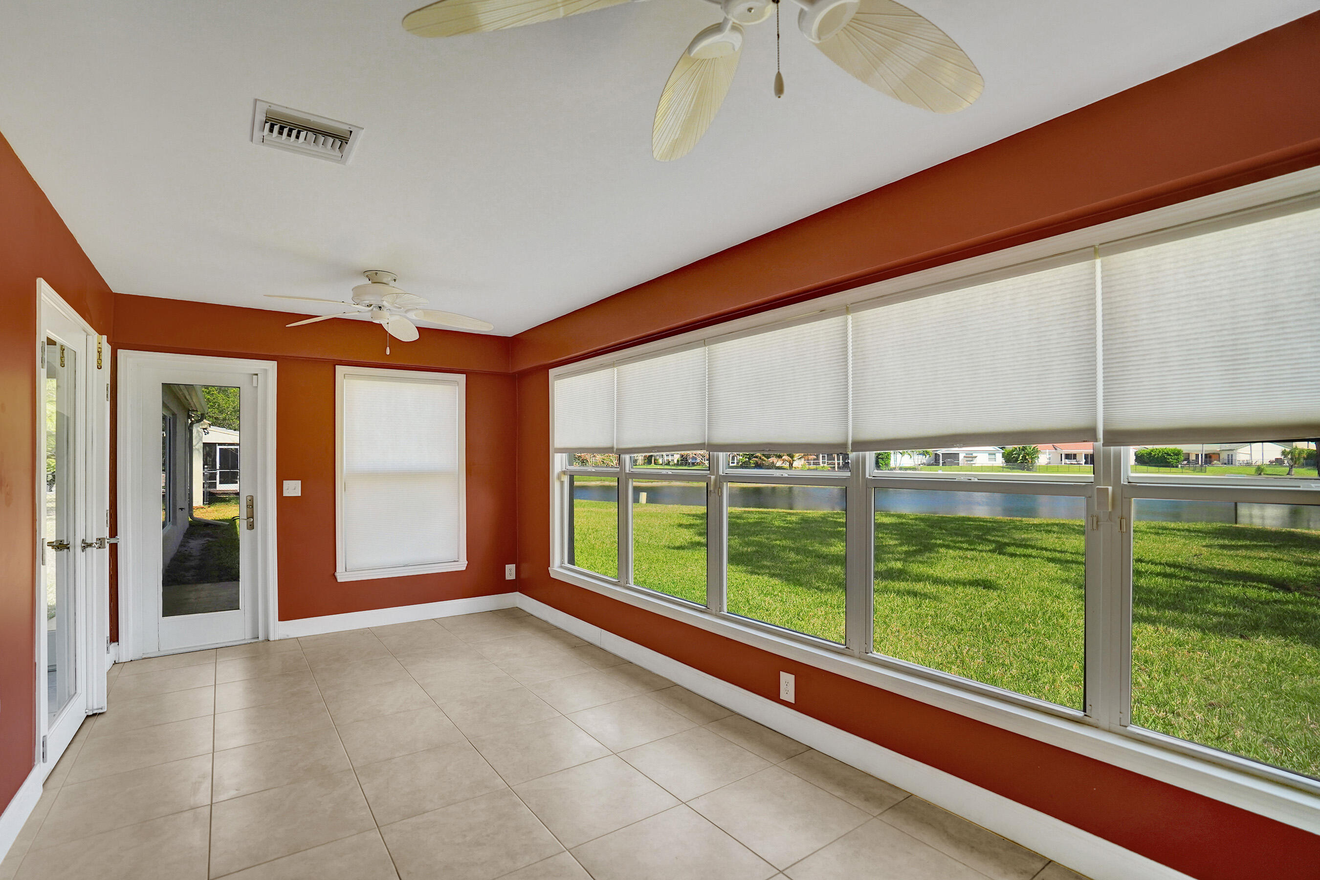3825 Sabal Lakes Road Delray Beach, FL 33445 - Photo 14 of 33 a view of an interior of the house