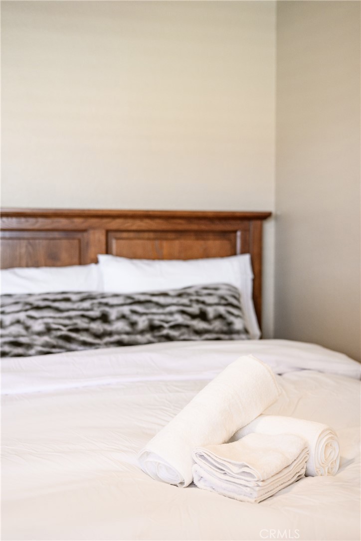 6933 Stanislaus Place Rancho Cucamonga, CA 91701 - Photo 53 of 54 a view of a bedroom