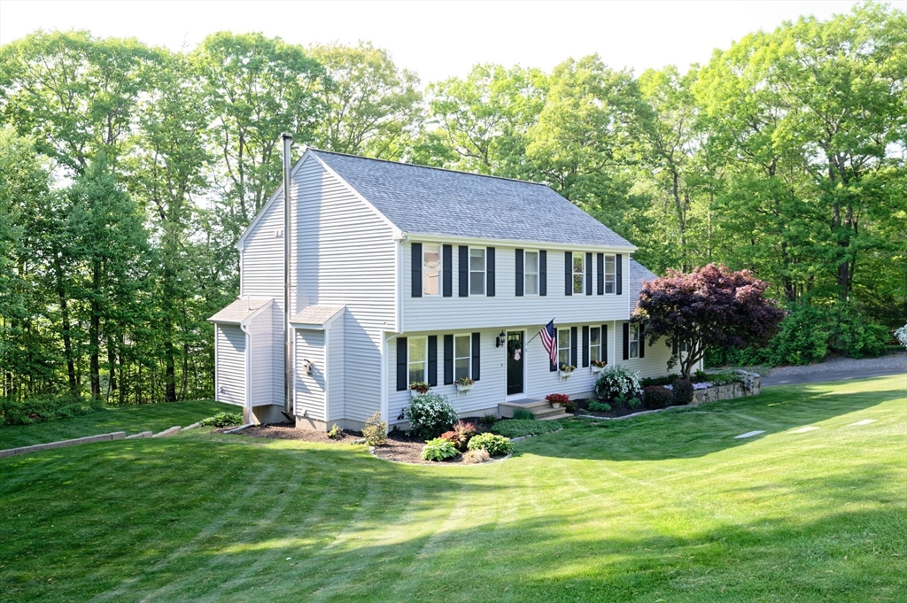 6 Chamberlain Road Uxbridge, MA 01569 - Photo 33 of 38