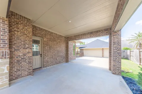 $965,000 | 5803 Mustang Ridge Lane, Fulshear, TX 77441