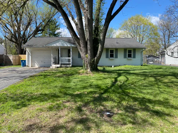 $2,250 | 1036 East Auman Drive, Carmel, IN 46032