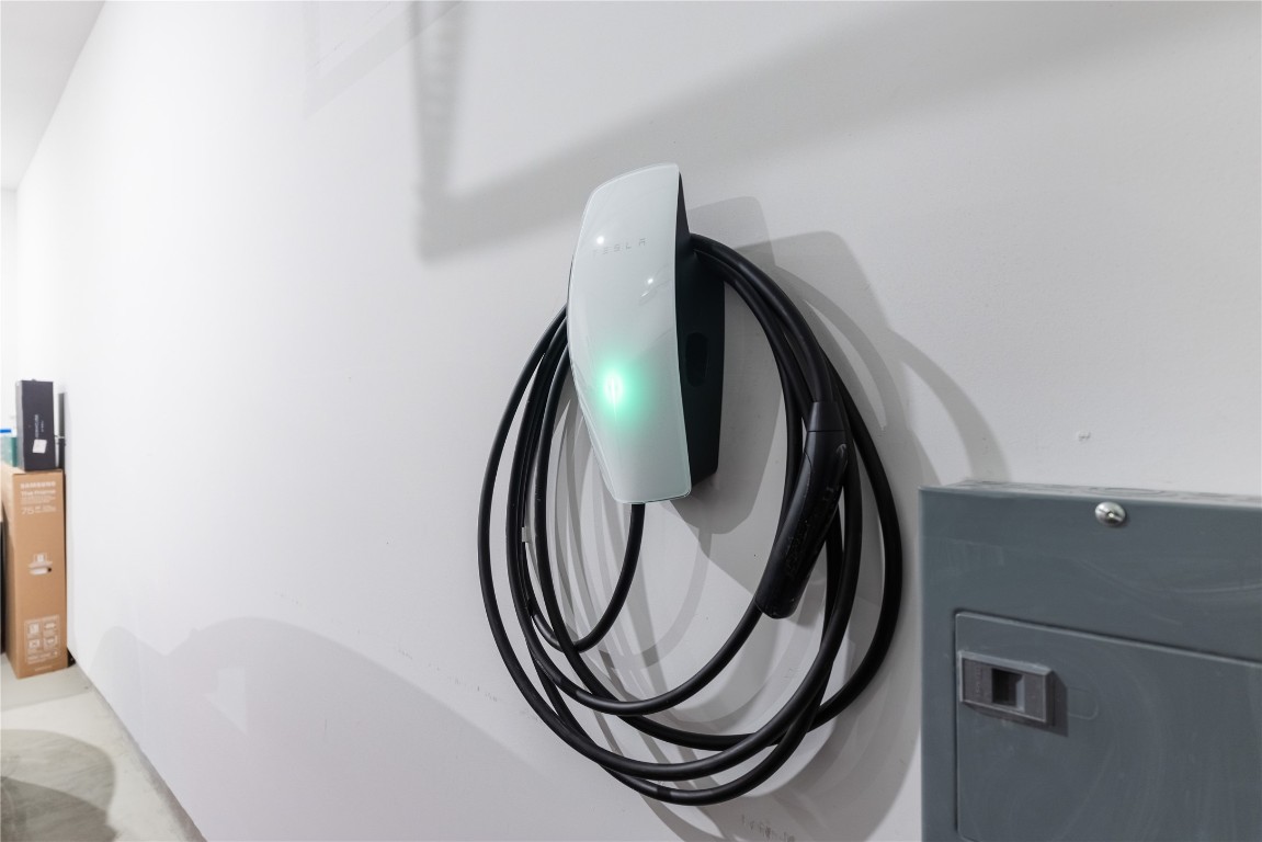 1953 Varese Path Leander, TX 78641 - Photo 26 of 36 a close view of washer and dryer