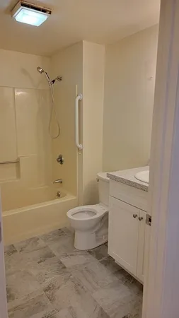 $1,800 | 996 East Street, Unit 6, Walpole, MA 02081