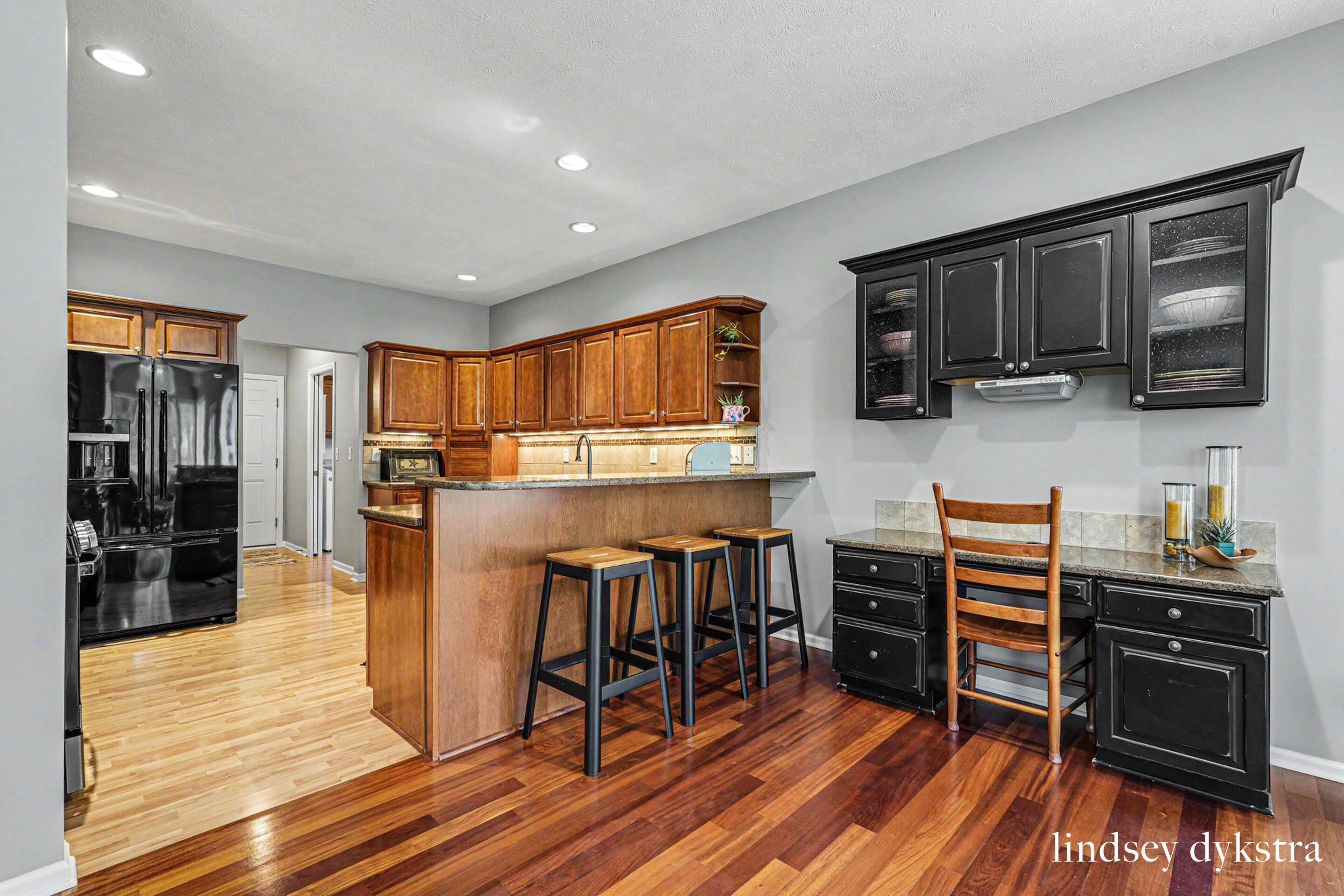 2320 Red Oak Court Northwest Grand Rapids, MI 49504 - Photo 9 of 25 2320 Red Oak Court-5444