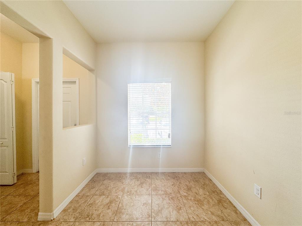8542 Gablebend Way, Unit 8542 Tampa, FL 33647 - Photo 6 of 14 a view of an empty room with window