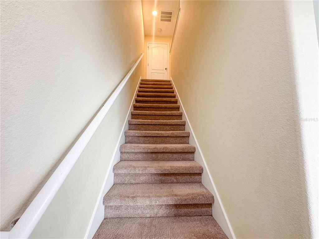 8542 Gablebend Way, Unit 8542 Tampa, FL 33647 - Photo 9 of 14 a view of entryway