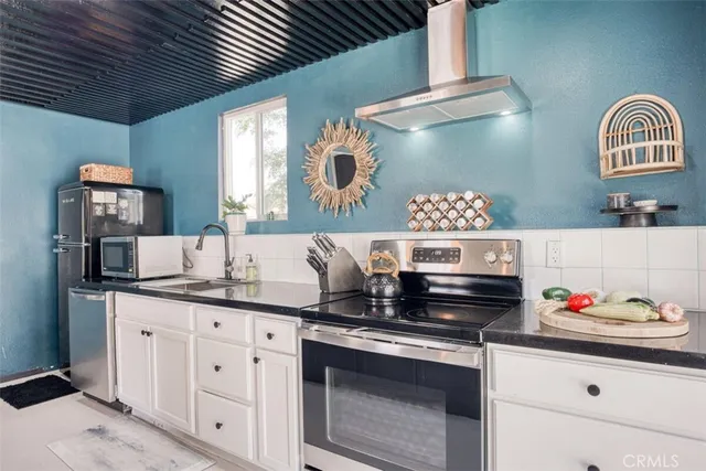 $399,000 | 61589 El Reposo Street, Joshua Tree, CA 92252