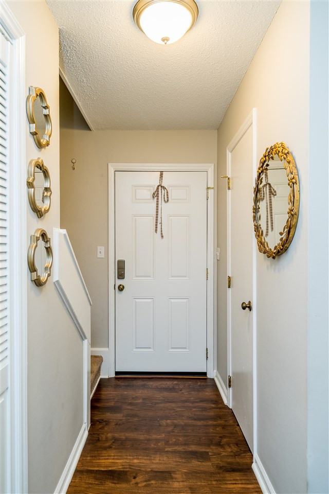 655 Bashford Road Raleigh, NC 27606 - Photo 9 of 28 Photo 9