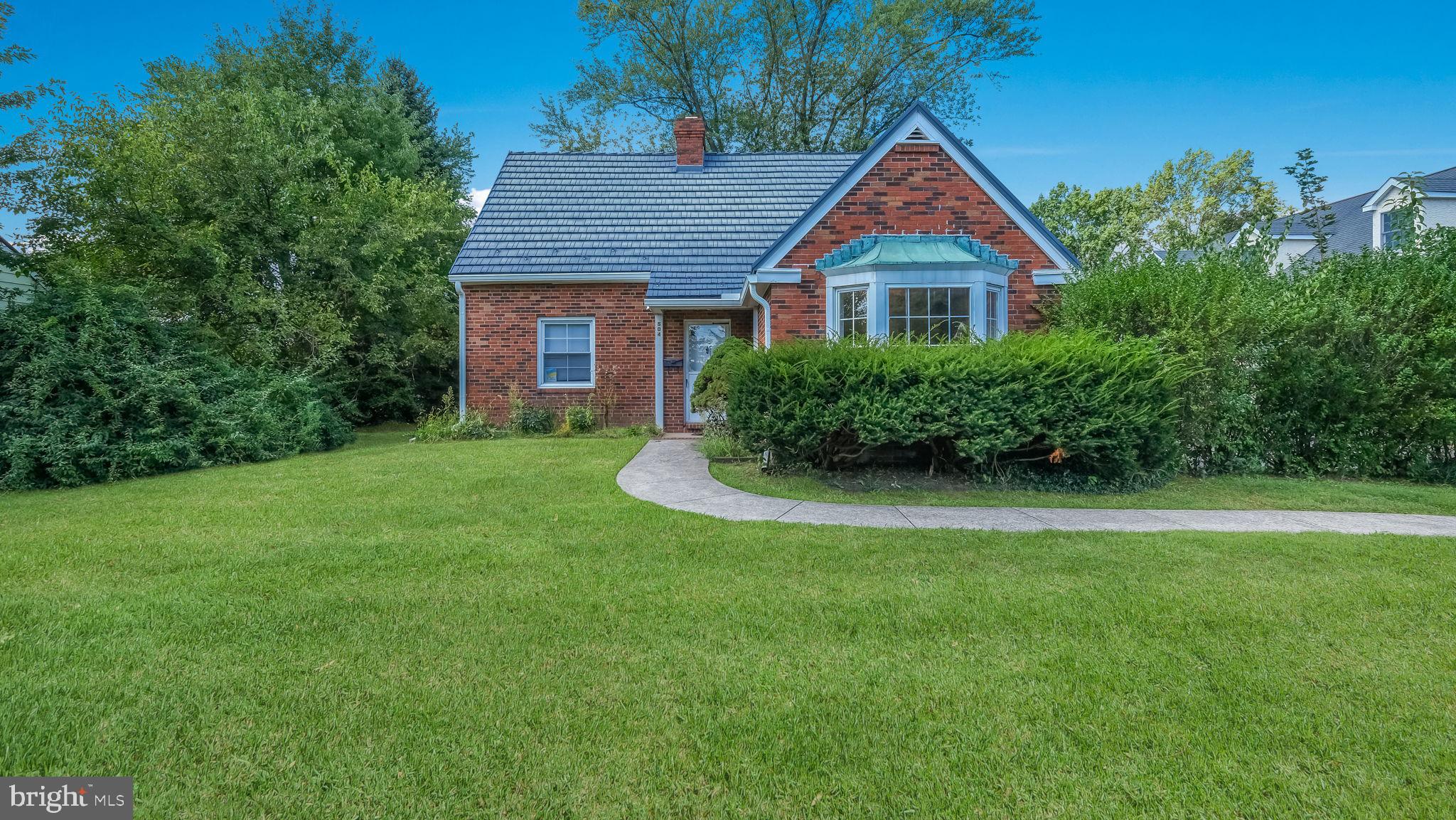 504 Crestview Road Lansdale, PA 19446 - Photo 1 of 33 Gallery Image 1