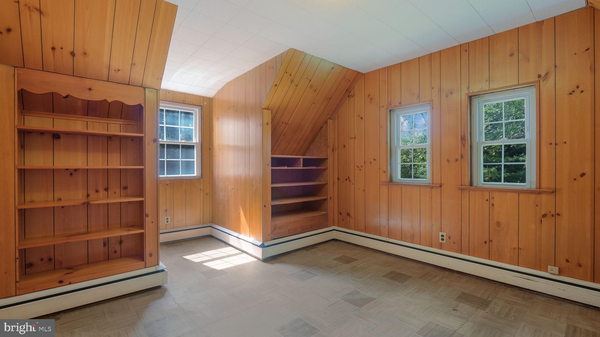 504 Crestview Road Lansdale, PA 19446 - Photo 23 of 33 Gallery Image 23