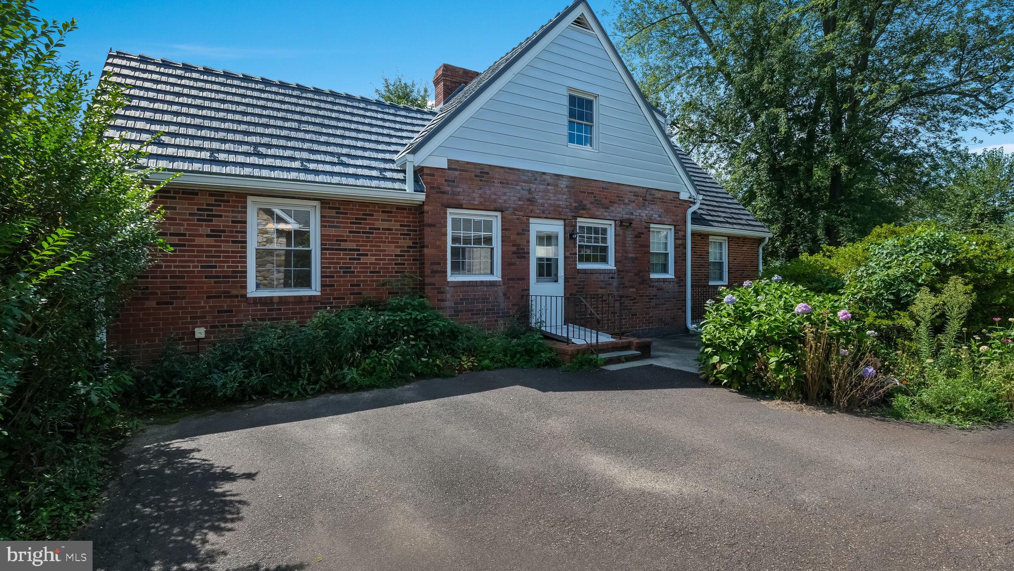 504 Crestview Road Lansdale, PA 19446 - Photo 27 of 33 Gallery Image 27
