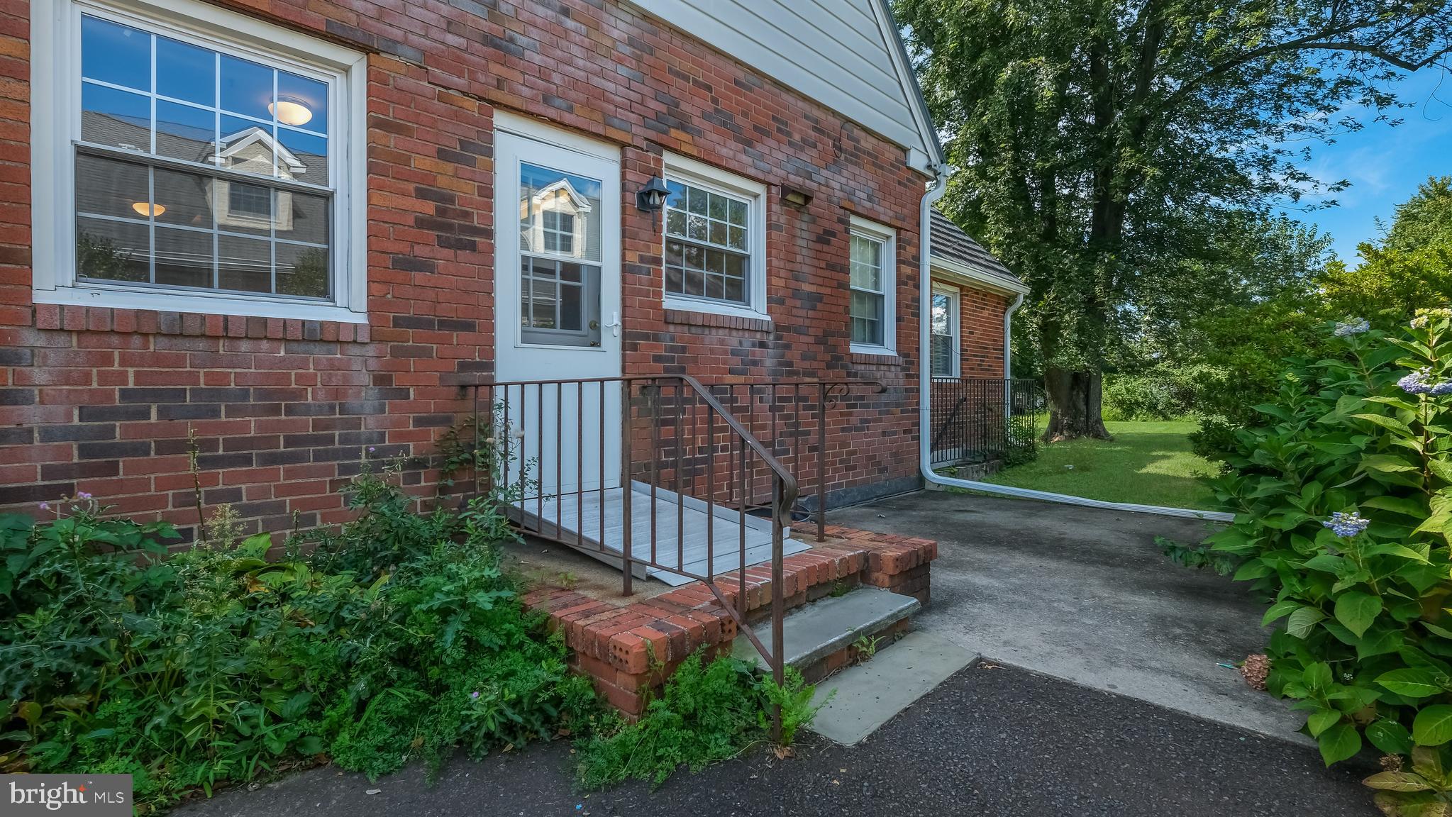 504 Crestview Road Lansdale, PA 19446 - Photo 28 of 33 Gallery Image 28