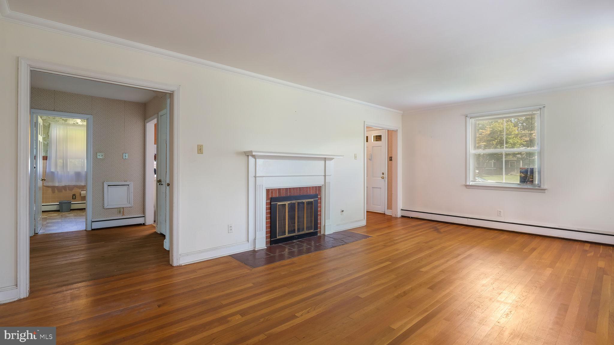 504 Crestview Road Lansdale, PA 19446 - Photo 9 of 33 Gallery Image 9