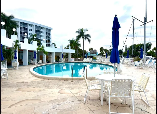 a view of outdoor space yard and patio