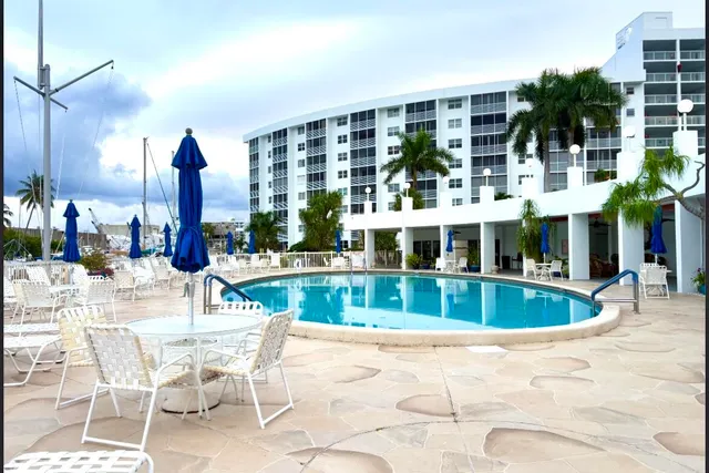 $2,900 | 2731 Northeast 14th Street, Unit 1029, Pompano Beach, FL 33062