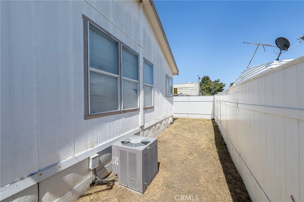 300 North Rampart Street, Unit 197 Orange, CA 92868 - Photo 43 of 51