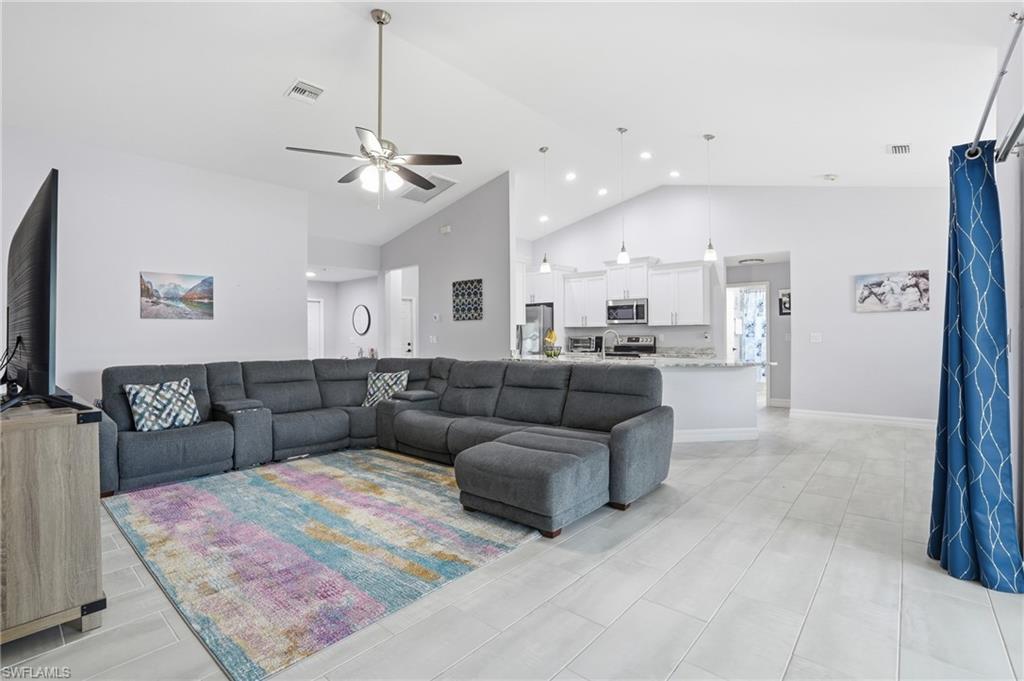 2907 18th Street Southwest Lehigh Acres, FL 33976 - Photo 15 of 47