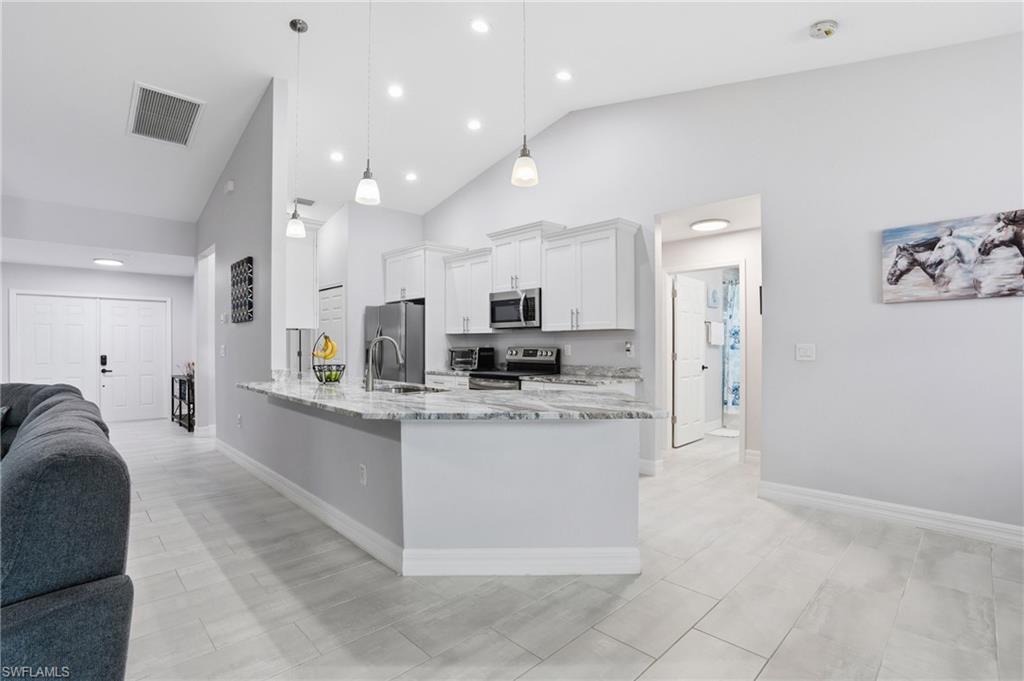 2907 18th Street Southwest Lehigh Acres, FL 33976 - Photo 17 of 47