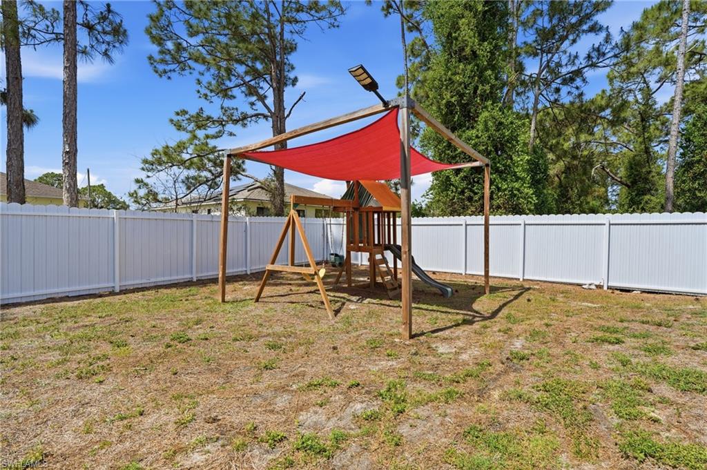 2907 18th Street Southwest Lehigh Acres, FL 33976 - Photo 44 of 47