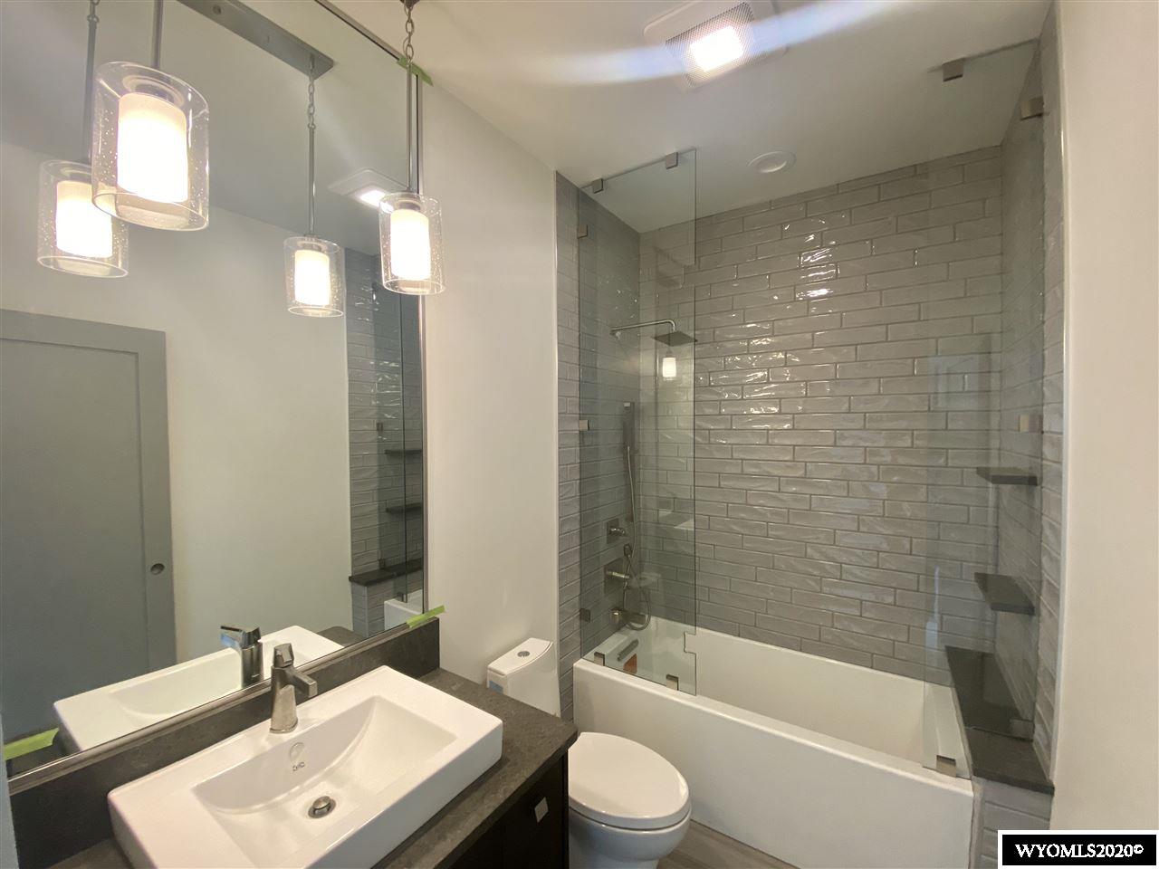 1088 Cornwall Street Casper, WY 82609 - Photo 10 of 38