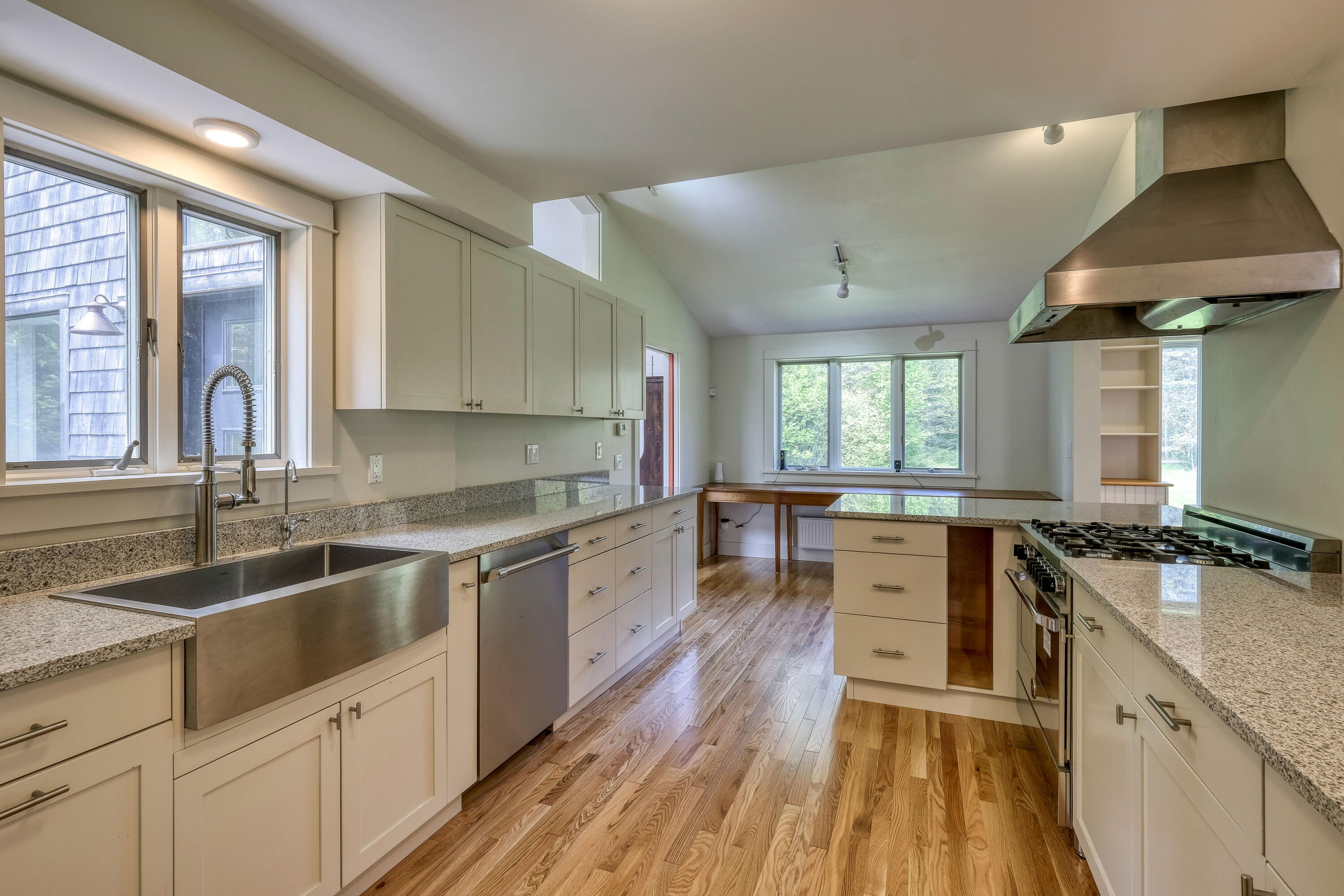 701 North Sedgwick Road Sedgwick, ME 04676 - Photo 8 of 47 710NSedgwickRd-12