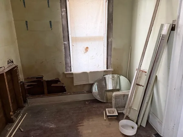 $50,000 | 3156 North 6th Street, Milwaukee, WI 53212