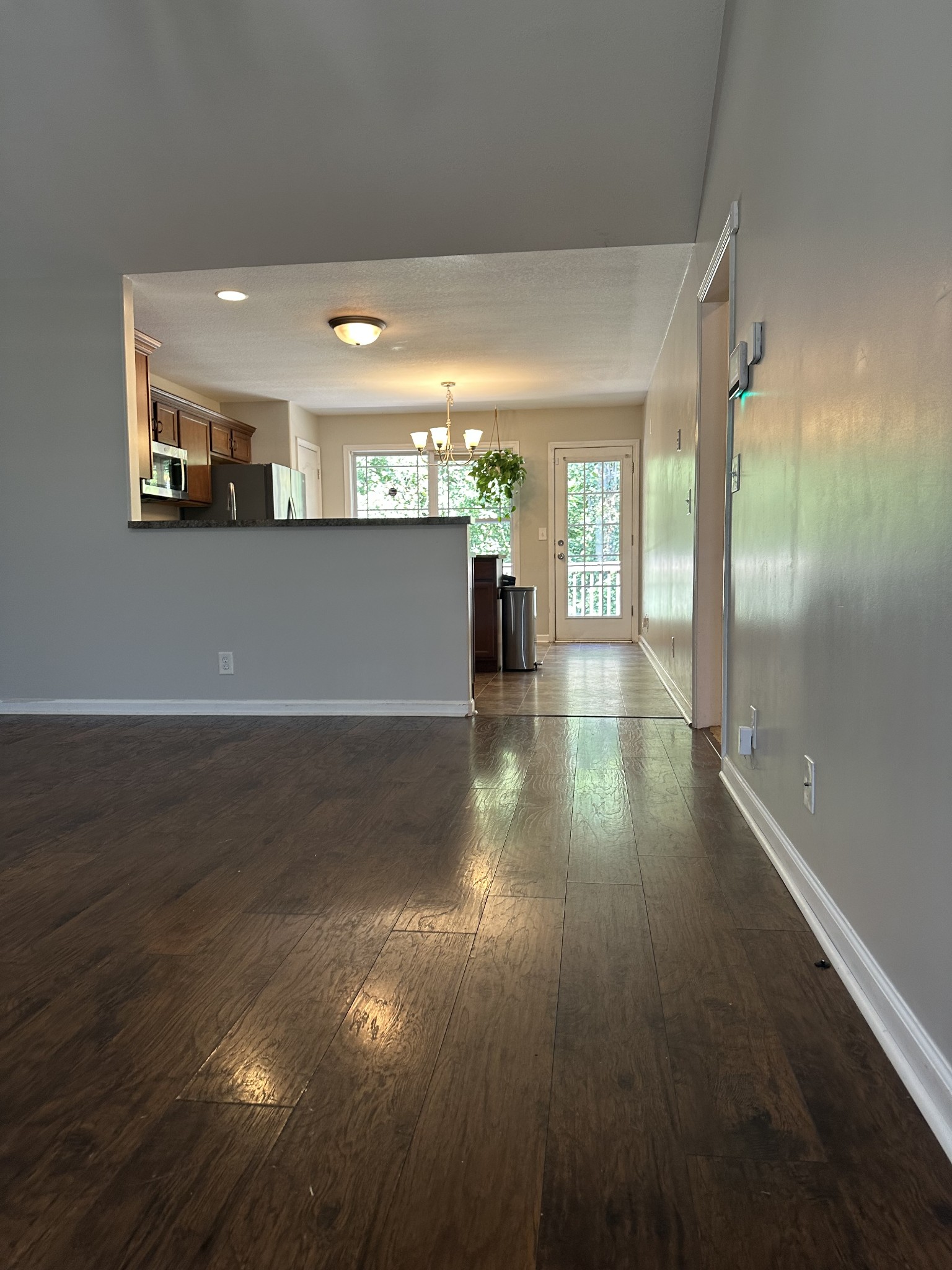 265 Shiloh Road Clarksville, TN 37042 - Photo 5 of 27 Gallery Image 5