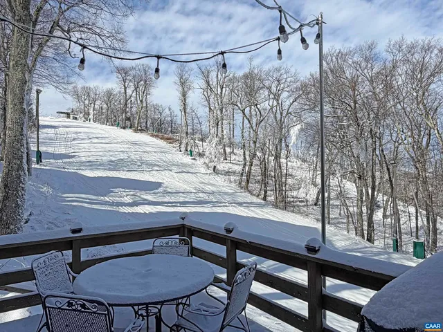 $695,000 | 21 Tyro Lane, Roseland, VA 22967