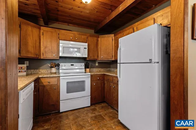 $695,000 | 21 Tyro Lane, Roseland, VA 22967