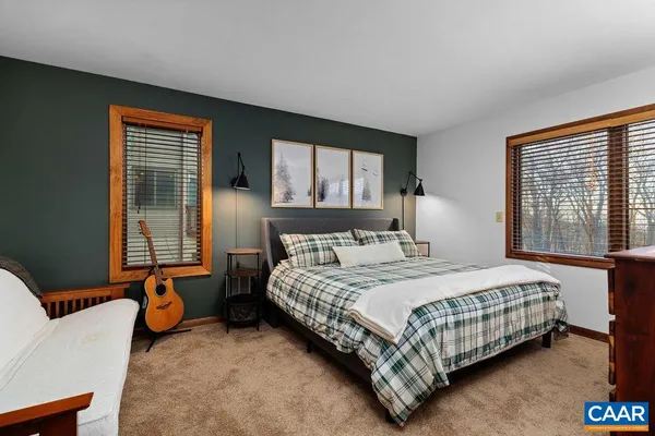 $675,000 | 21 Tyro Lane, Roseland, VA 22967