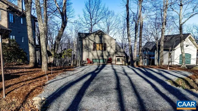 $695,000 | 21 Tyro Lane, Roseland, VA 22967