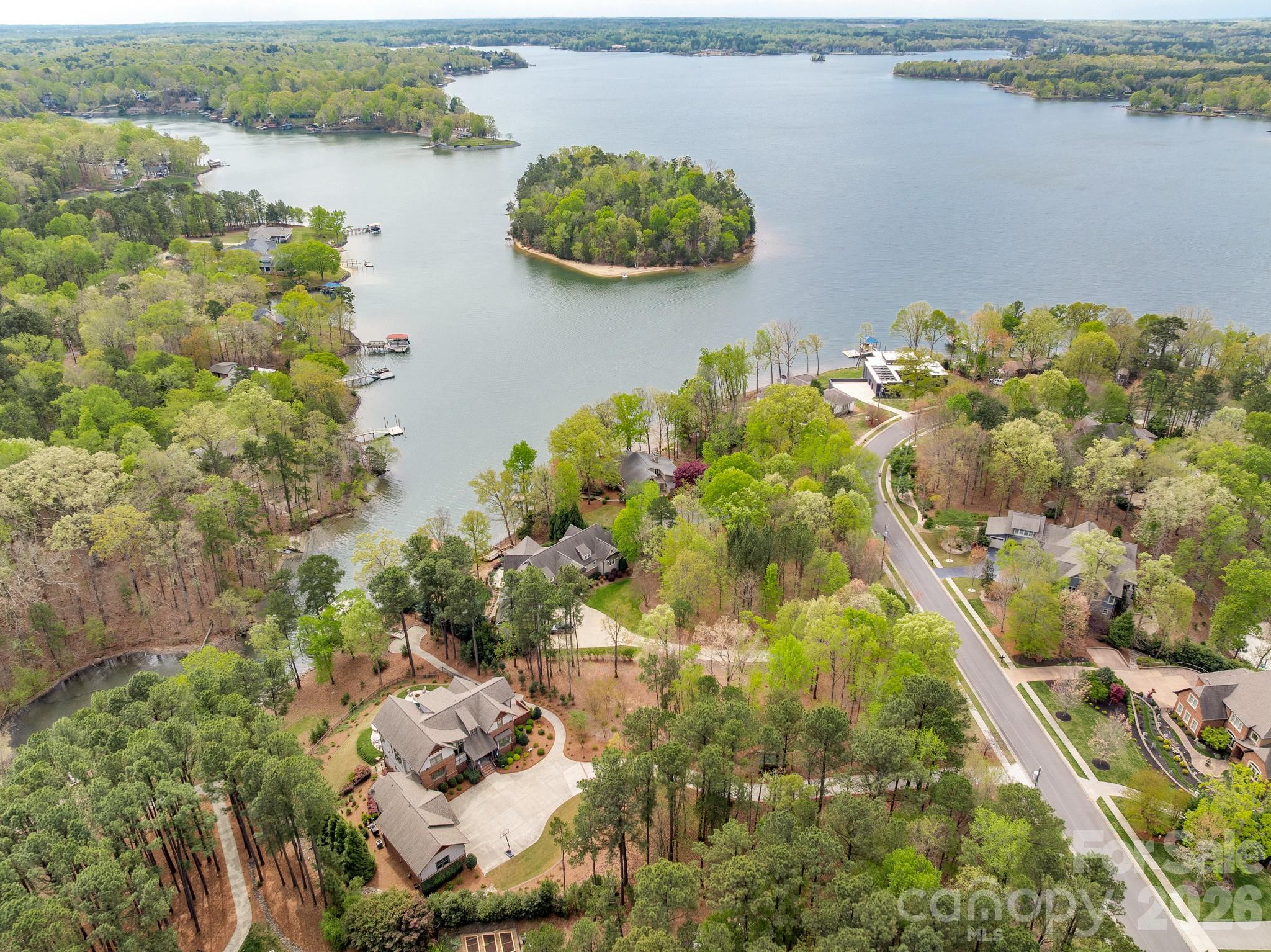 18321 Rosapenny Road Charlotte, NC 28278 - Photo 1 of 40