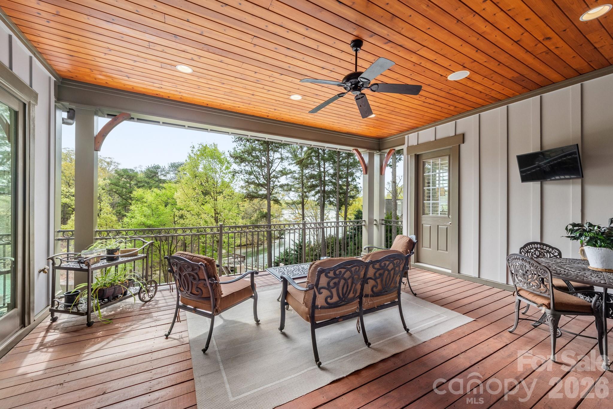 18321 Rosapenny Road Charlotte, NC 28278 - Photo 9 of 40