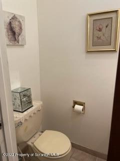 107 Keystone Hills Road, Unit 407 Factoryville, PA 18419 - Photo 10 of 22 1/2 Bathroom